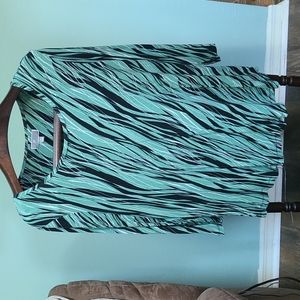 JM Collection XL 3/4 sleeve blouse, good condition, smoke and perfume fre